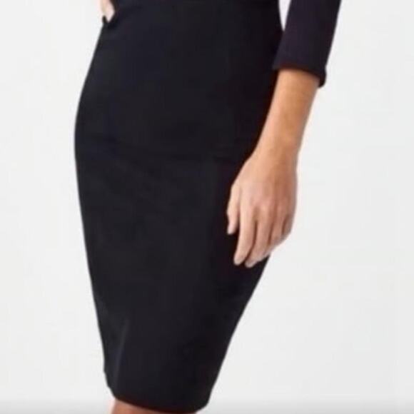SPANX The Perfect Black Pointe Pencil Skirt - Picture 7 of 8